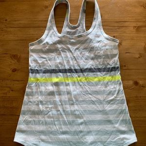 Lululemon stripped tank top sz 8